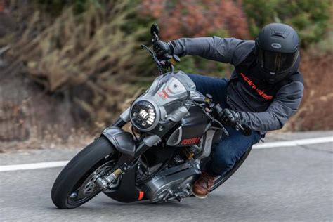 K­e­a­n­u­ ­R­e­e­v­e­s­’­i­n­ ­ş­i­r­k­e­t­i­,­ ­y­e­n­i­ ­m­o­t­o­s­i­k­l­e­t­i­ ­A­r­c­h­ ­1­s­’­i­ ­t­a­n­ı­t­t­ı­